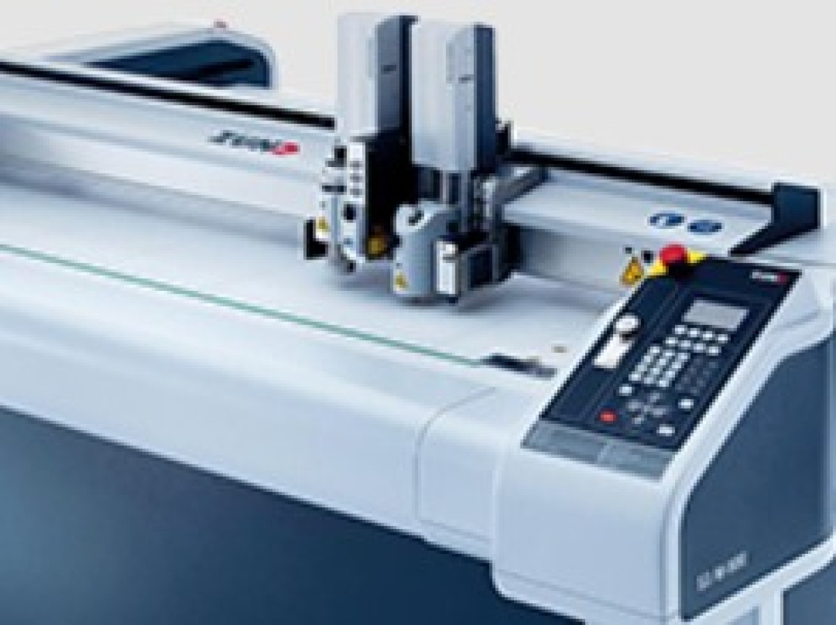 WE BUY: Zund XL1600 Digital Cutter